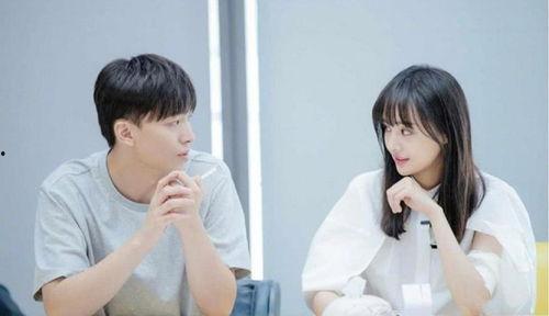 男朋友是娱乐圈的,娱乐圈男友的甜蜜日常